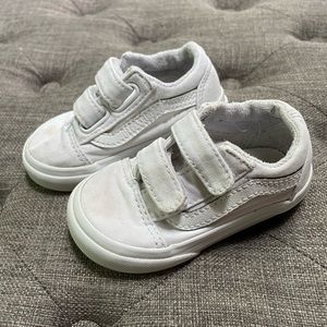 Vans Velcro Sneakers Tennis Shoes Baby Toddler Girl Boy White c5 Old Skool
